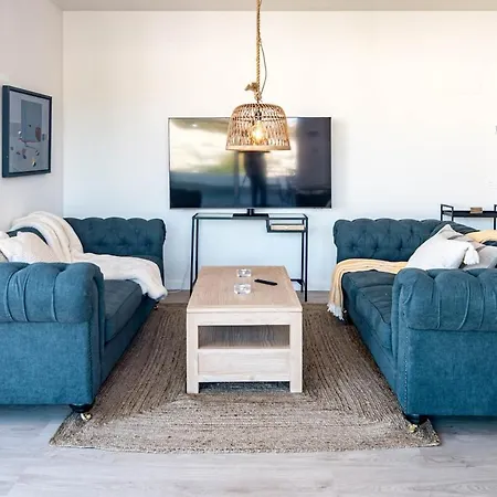 Jg3.6b- Luxury Penthouse With Spacious Balcony * Marbella