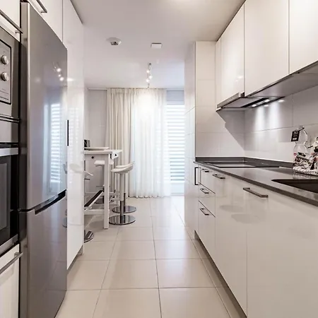 Apartment Jg3.6b- Luxury Penthouse With Spacious Balcony